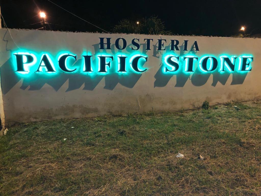 Hosteria Pacific Stone Esmeraldas Dış mekan fotoğraf